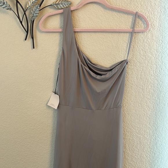Superdown Erla Cutout Maxi Dress in Light Grey - Picture 7 of 11